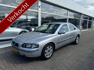 Volvo S60 2.4 Edition Automaat Airco Cruise control