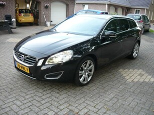 Volvo V60 2.0T Summum automaat