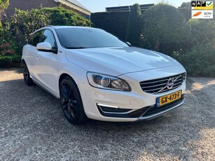 Volvo V60 2.4 D5 Twin Engine Special Edition AWD, Xenon