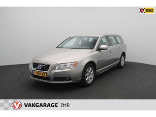 Volvo V70 1.6 T4 Trekhaak - PDC Achter - Navigatie -