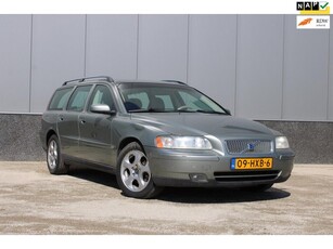 Volvo V70 2.4D Momentum Clima, Cruise!