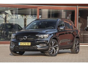 VOLVO XC40 1.5 T5 RECHARGE R-DESIGN