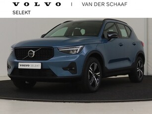 Volvo XC40 B3 177 pk Plus Dark Leer Standkachel 360°