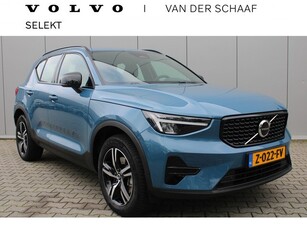 Volvo XC40 B4 211 pk Plus Dark Trekhaak Harman Kardon