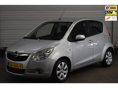 Opel Agila Benzine