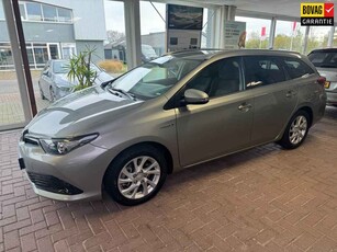 Toyota Auris Touring Sports 1.8 Hybrid Dynamic Automaat