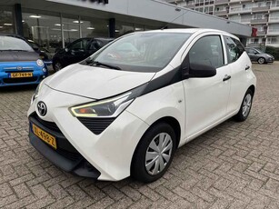 Toyota Aygo 1.0 VVT-i x-fun 5 Drs Airco Bluetooth Nap