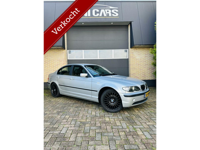 BMW 3-serie 316i sedan|Executive|Clima|zwarte hemel|LM 17