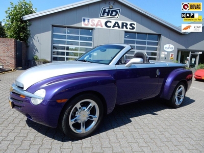 Chevrolet SSR Super Sport Roadster V8 Aut. grijs kent.