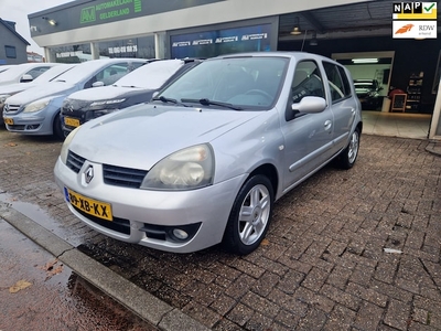 Renault Clio Benzine