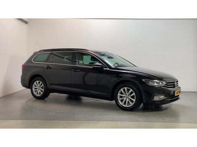 Volkswagen Passat Variant 1.5 TSI 150pk DSG Business Navigatie Parkeersensoren DAB+