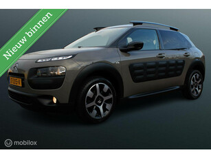 Citroen C4 Cactus 1.2 PureTech Shine Automaat, Panoramadak, Pdc + Camera, Cruise, Clima, Navi, App connect