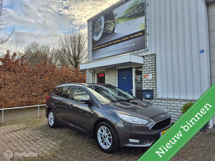 Ford Focus 5dr 1.0 Lease Edition Navi/Airco/APK: 28-02-2026!