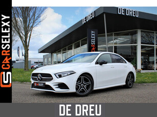 Mercedes-Benz A-klasse 200 AMG-Line Automaat | NIGHT | CAMERA | LED | INPARKEERSYSTEEM |