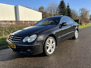 Mercedes-Benz CLK-Klasse Coupé 200 K. Avantgarde / SCHUIFDAK / LEER / NAVI / ROLLO