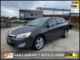 Opel Astra SPORTS TOURER 1.6 Stoelverw. Navi, ECC, Volledig onderhouden!