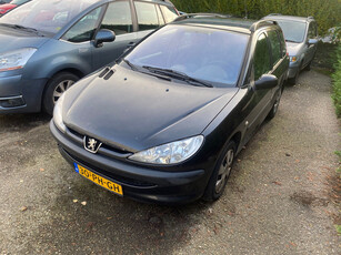 Peugeot 206 SW 1.4 VASTE PRIJS!! MEENEEMPRIJS!! APK 05-2025!!