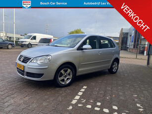 Volkswagen Polo 1.4-16V Comfortline