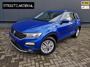 Volkswagen T-Roc 1.0 TSI 110pk /IQ drive /DCC /Carplay /12