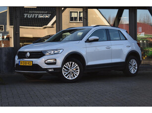 Volkswagen T-Roc 1.5 TSI Style | TREKHAAK | APPLE CARPLAY | ANDROID AUTO | DEALER ONDERHOUDEN | PARKEERSENSOREN VOOR EN ACHTER