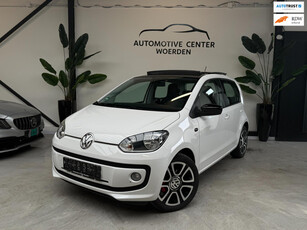 Volkswagen Up! 1.0 move up 75PK! Bluemotion Pano Airco Elek. Ramen Stoelverwarming