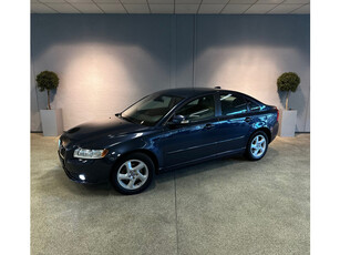 Volvo S40 2.0 Limited Edition - Parkeersensor - Trekhaak - Dealeronderhouden