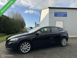 Volvo V40 1.6 D2 Momentum, Navi, Goed onderhouden