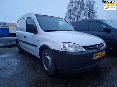 Opel Combo Benzine