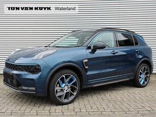 Lynk & Co 01 1.5 Automaat / MY2024 / 360 camera / Panoramadak / Dodehoeksensor / Adaptive Cruise Con