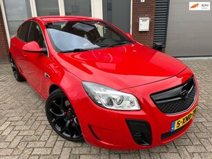 Opel Insignia 2.8 T OPC 4x4 / Recaro / TV / 20 inch / Navi