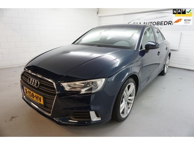 Audi A3 Limousine 1.6 TDI Design Pro Line Plus /XENON /