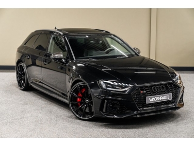 Audi RS4 ABT 530 PK KERAMISCH*MASSAGE*HEAD-UP-B&O-PANO