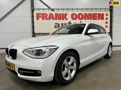 BMW 1-serie 114i Business Sport + NAP Bi-Xenon