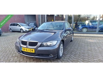 BMW 3-serie 318i Executive VOLLEDER-CLIMA-CRUIS