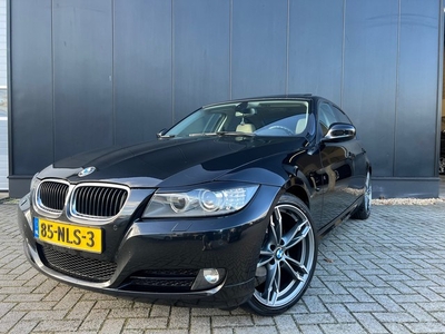 BMW 3-serie 320i 2010 Aut/Leder/Navi/19'Lmv/Dakje/Nap