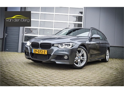 BMW 3 Serie Touring 318i M-Sport AUT LED LEER Origineel NL