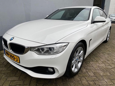 BMW 4-serie Gran Coupé 418i M - Groot Beeld Navigatie