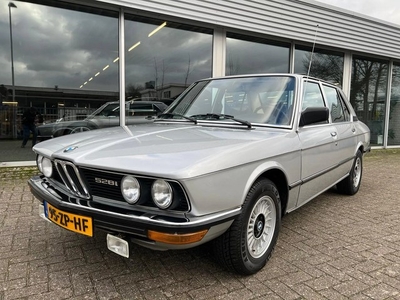 BMW 5 Serie 528i Automaat E12 (bj 1981)