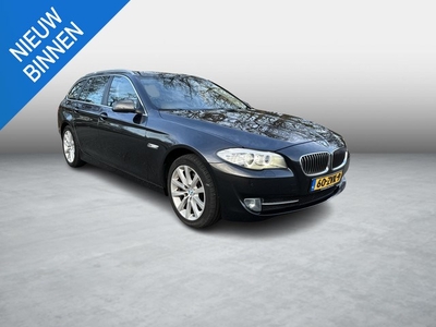 BMW 5-serie Touring 523i High Executive