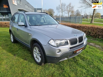 BMW X3 2.0i Executive Anniversary leer navi