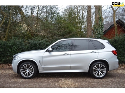 BMW X5 XDrive35i High Exe M-pakket/panorama/dealer onderh