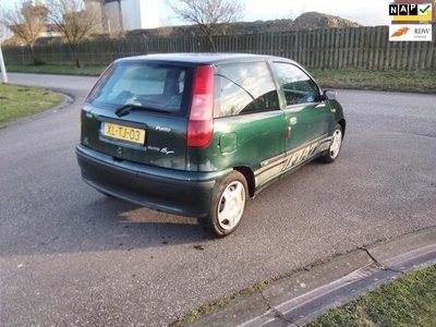 Fiat Punto 1.2-16V 85 Stile