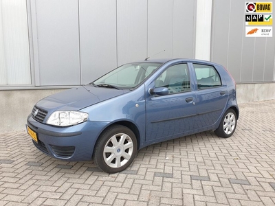 Fiat Punto 1.4-16V Young met airco en cruise control