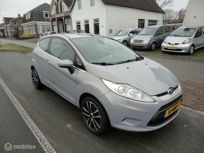 Ford Fiesta 1.25 Titanium nwe apk