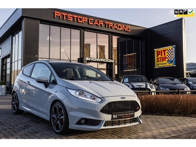 Ford Fiesta 1.6 ST200, 200PK, Cruise, Style Pakket, BTW