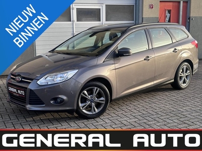 Ford Focus Wagon 1.0 EcoBoost Turbo Titanium, Weinig KM