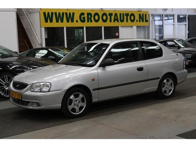 Hyundai Accent 1.5i LS Automaat Airco, Stuurbekrachtiging