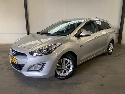 Hyundai i30 Wagon 1.6 GDI i-Motion Plus CAMERA LED NAVI