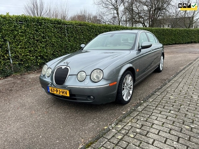 Jaguar S-type 2.7D V6 Storing op brein versnellingsbak