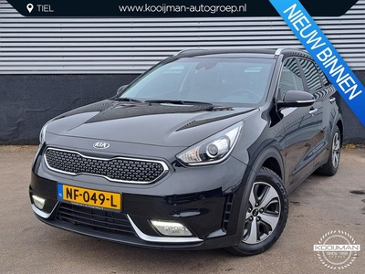 Kia Niro 1.6 GDi Hybrid First Edition | 1ste eigenaar | Nieuw geleverd | Dealer onderhouden | Trekhaak afn | Full map navigatie | 1.300 kg trekgewicht | 100kg kogeldruk | Achteruitrijcamera | Zeer lage km stand |